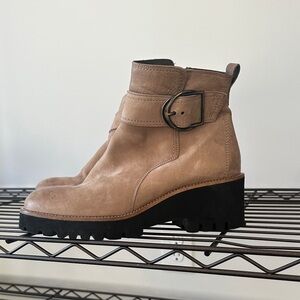 Paul Green Beige Ankle Boots with Black Sole